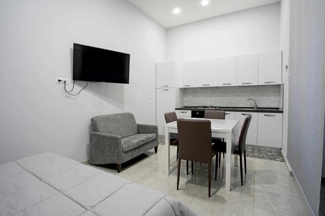 Giovi'S Apartments Castellammare di Stabia Ngoại thất bức ảnh